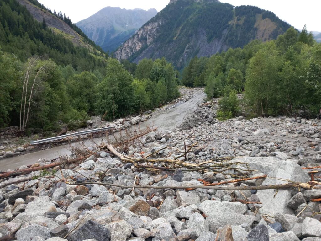maltempo frane courmayeur