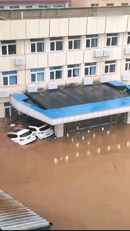 maltempo alluvione cina pechino