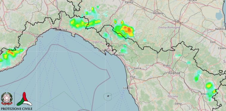 Maltempo, si accende l’instabilità: primi temporali in atto | LIVE