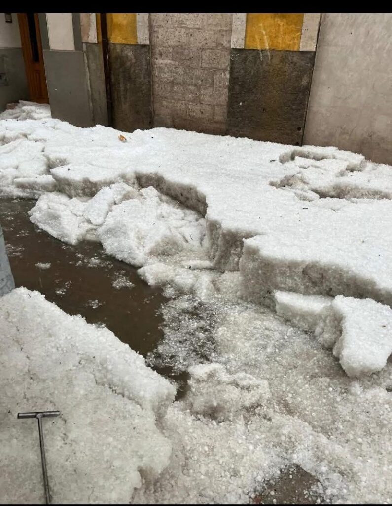 maltempo spagna murcia Caravaca de la Cruz alluvioni lampo grandinata