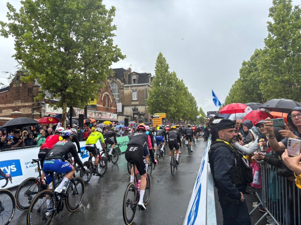 pioggia tour de france