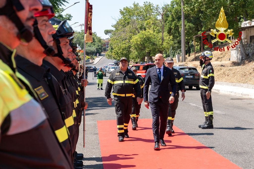 sede policoro intitolata vigili fuoco morti matera