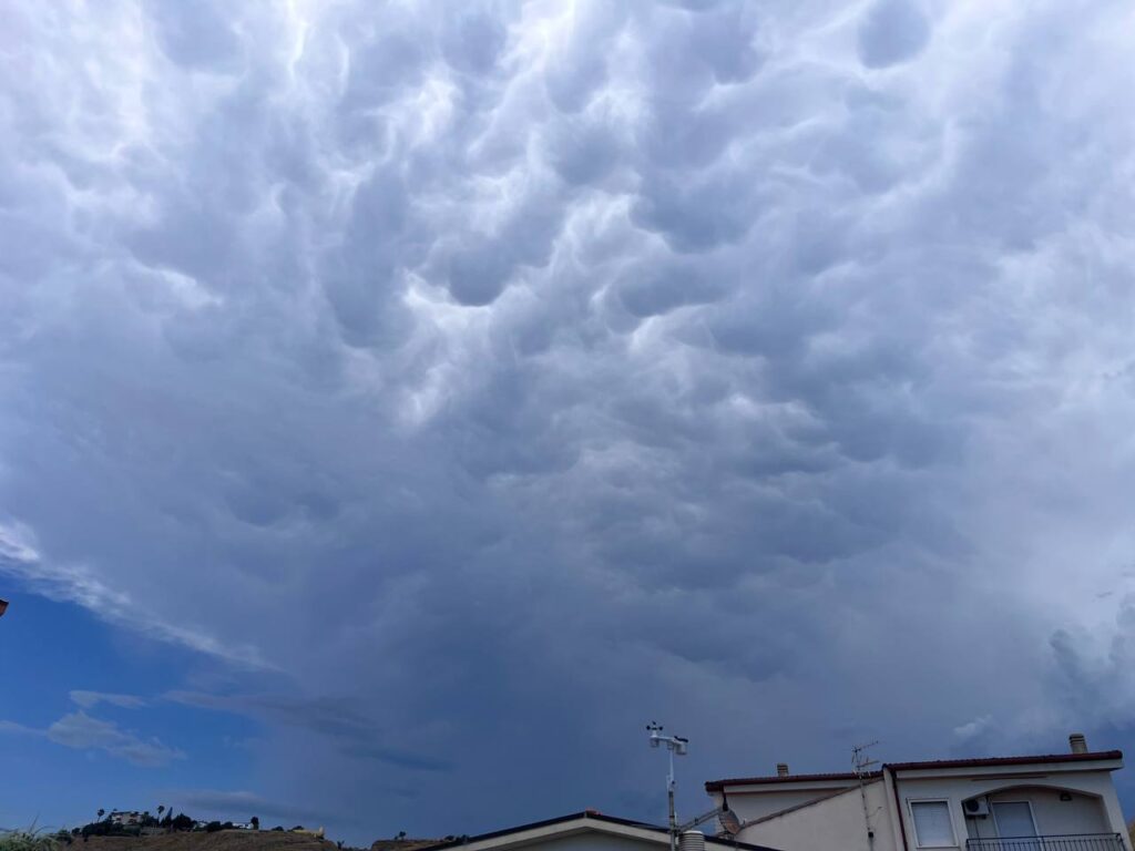 temporale reggio calabria 6 luglio 2025
