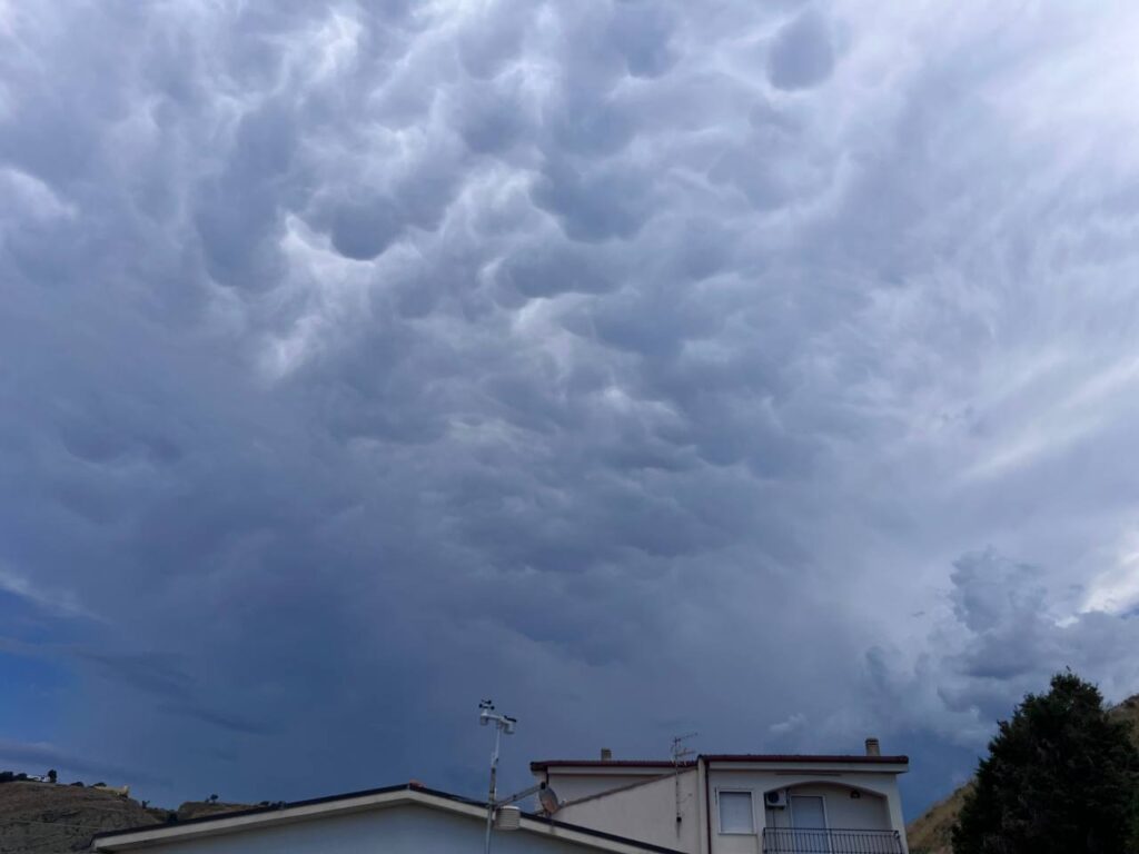 temporale reggio calabria 6 luglio 2025