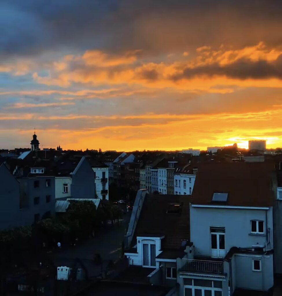 tramonto infuocato bruxelles cairoli