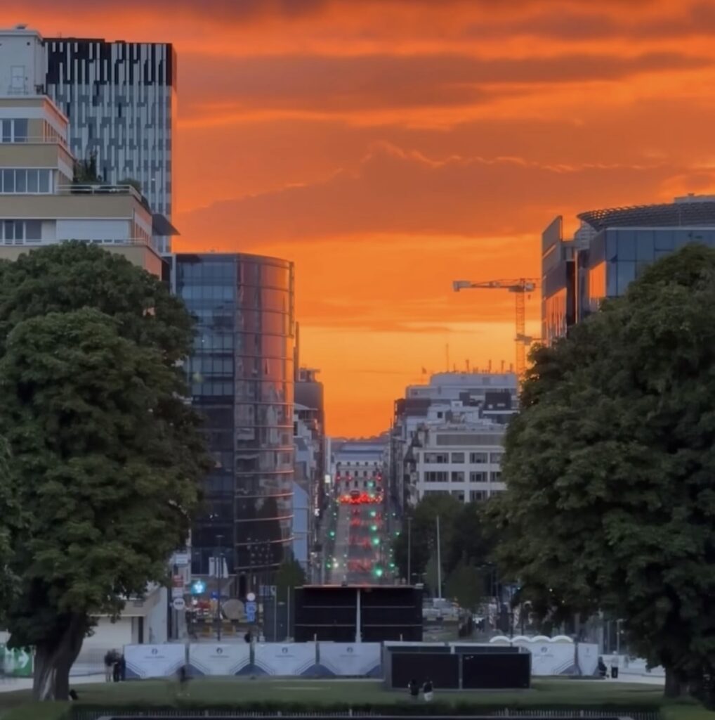 tramonto infuocato bruxelles cairoli