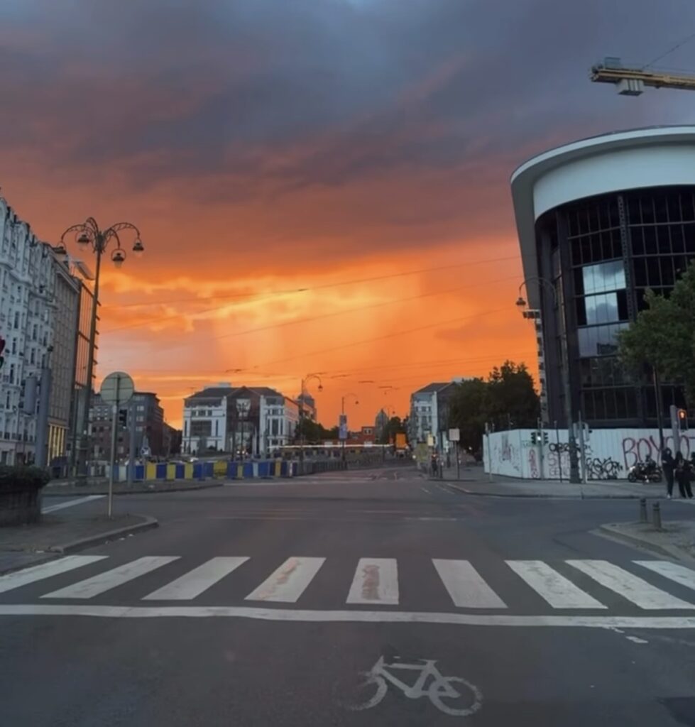 tramonto infuocato bruxelles cairoli