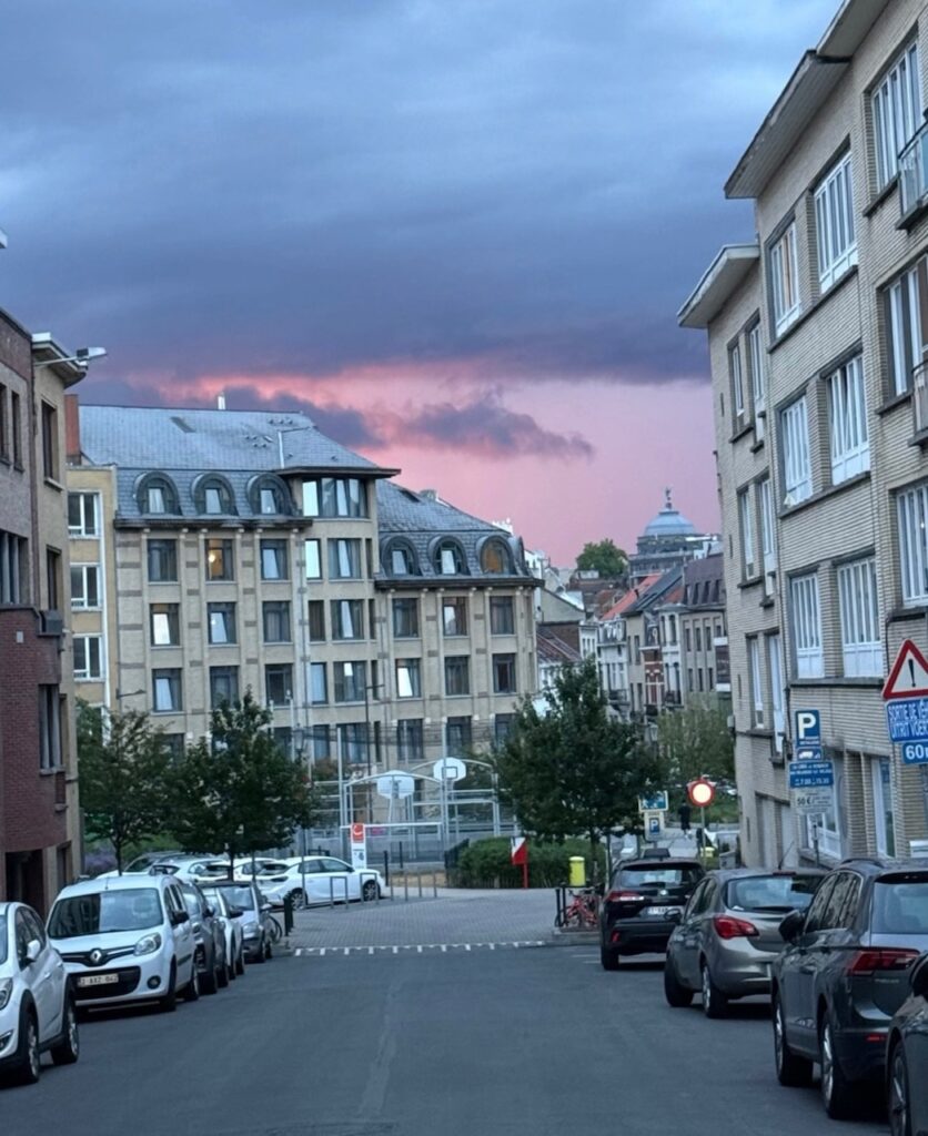 tramonto infuocato bruxelles cairoli