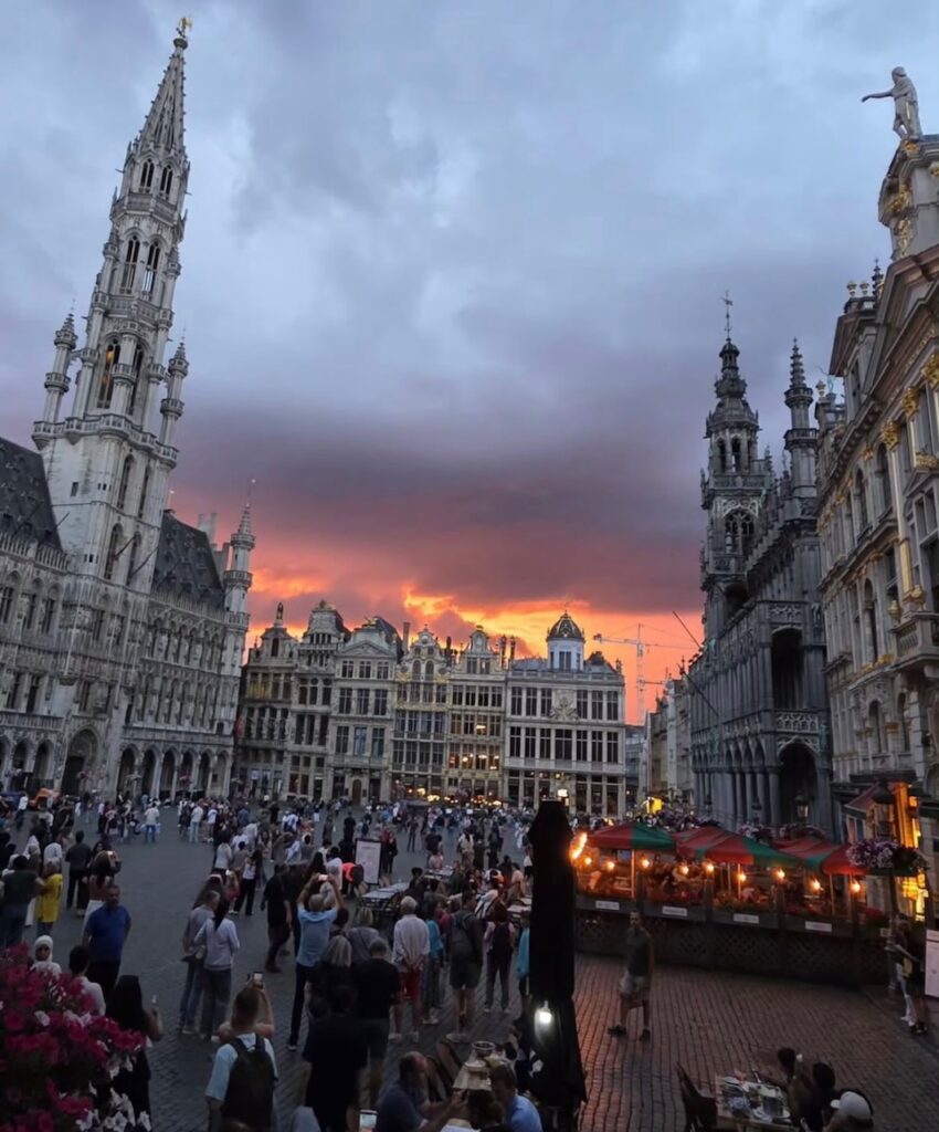 tramonto infuocato bruxelles cairoli