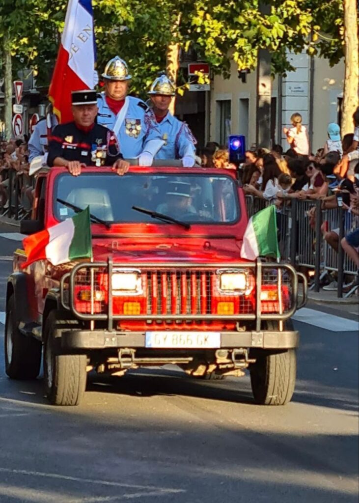 vigili del fuoco parata francia