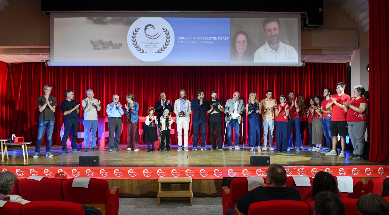 “Lions of the Skeleton Coast” vince lo Stambecco d’Oro al Gran Paradiso Film Festival 2025