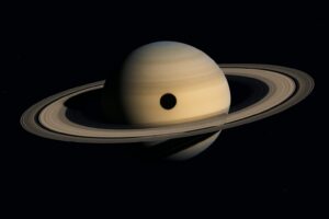Saturno