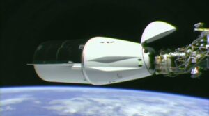cargo dragon spacex ISS