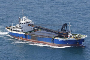 collisione cargo-yacht giappone