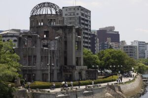 commemorazione bomba atomica hiroshima
