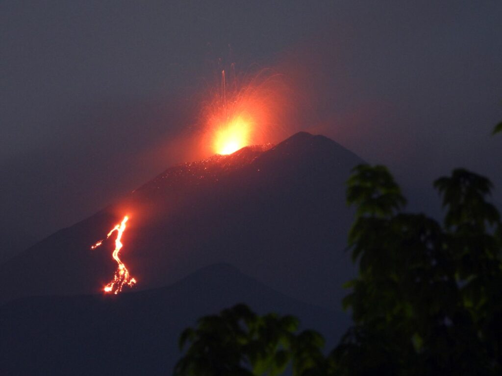 etna 28 agosto