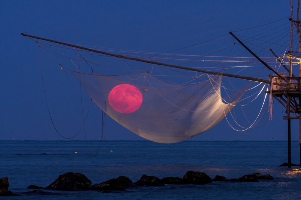 foto giorno nasa luna trabocchi