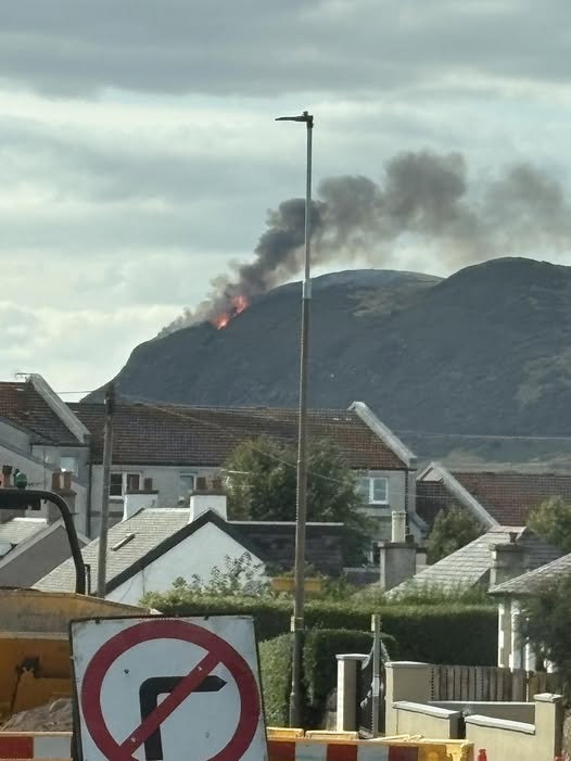 incendio Arthur seat scozia