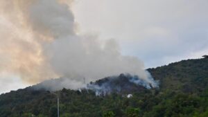 incendio Mombracco piemonte