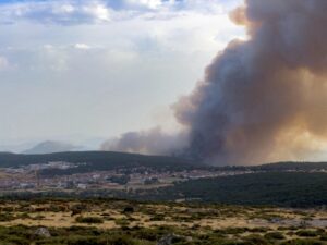 incendio San Bartolomé de Pinares spagna