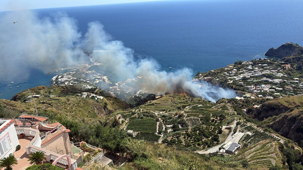 incendio ischia