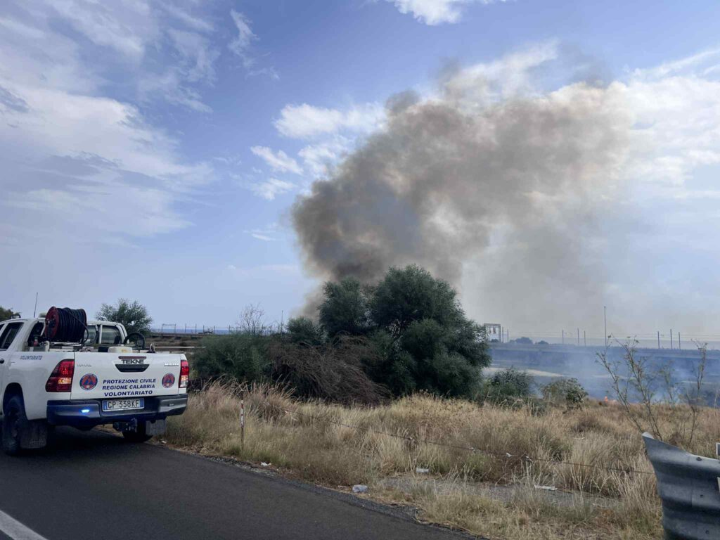 incendio oasi saline ioniche