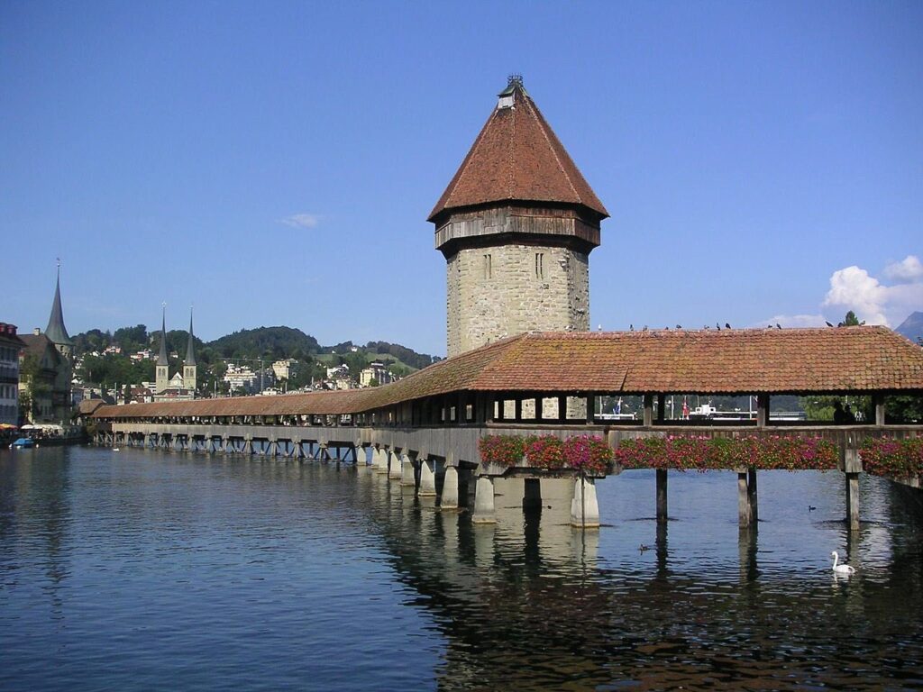 incendio ponte lucerna