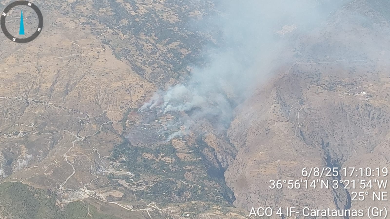 Spagna, stabilizzato l’incendio a Tarifa: i 1.550 evacuati possono tornare a casa