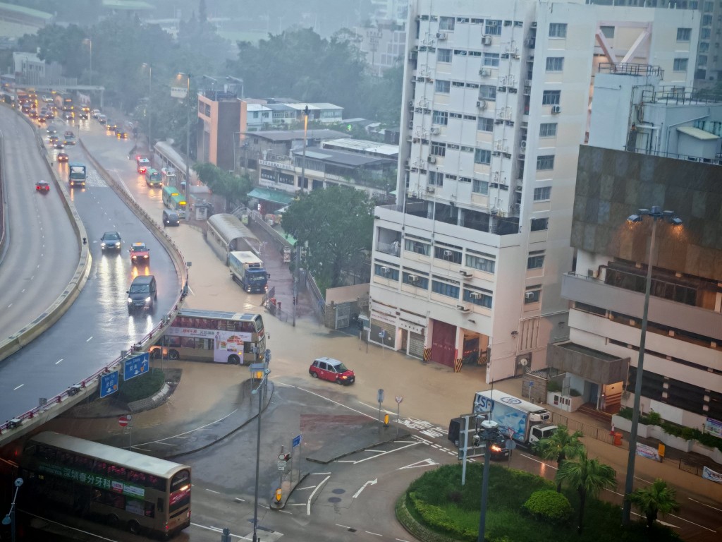 inondazioni hong kong