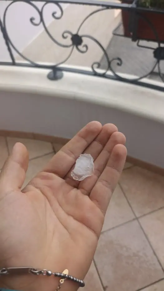 maltempo grandine botrugno puglia