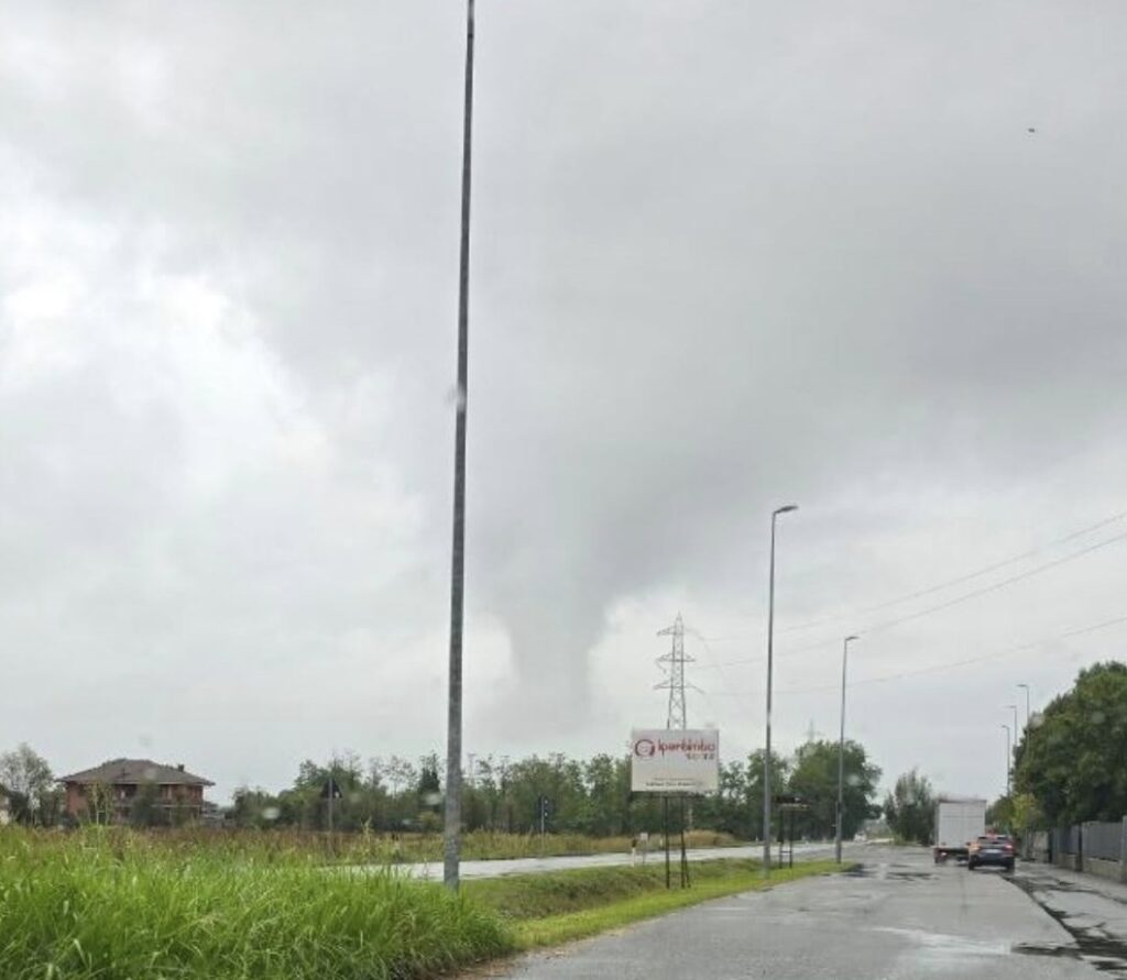 maltempo piemonte tornado settimo torinese