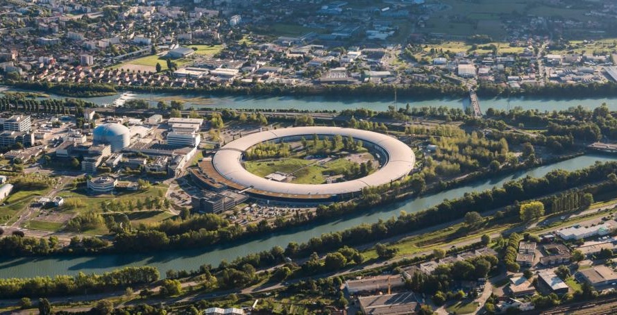 supermicroscopio di Grenoble European Synchrotron Radiation Facility