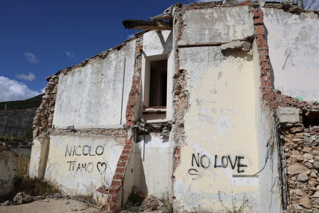 terremoto centro italia san pellegrino di norcia