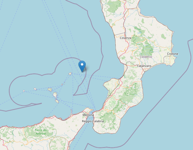 Terremoto nel Tirreno, epicentro tra Eolie e Calabria | DATI e MAPPE