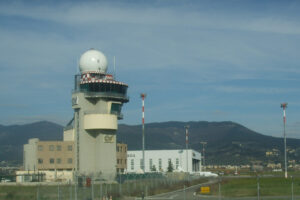torre controllo aeroporto firenze peretola