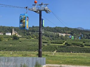 Funivia delle mele in val di Non Trentino