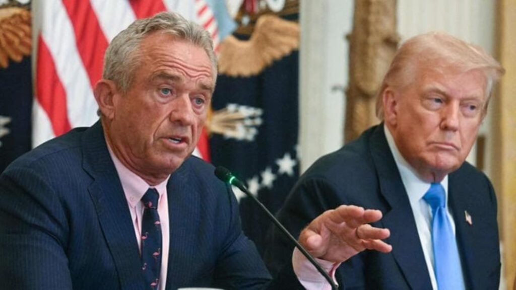 Trump conferenza sull'autismo