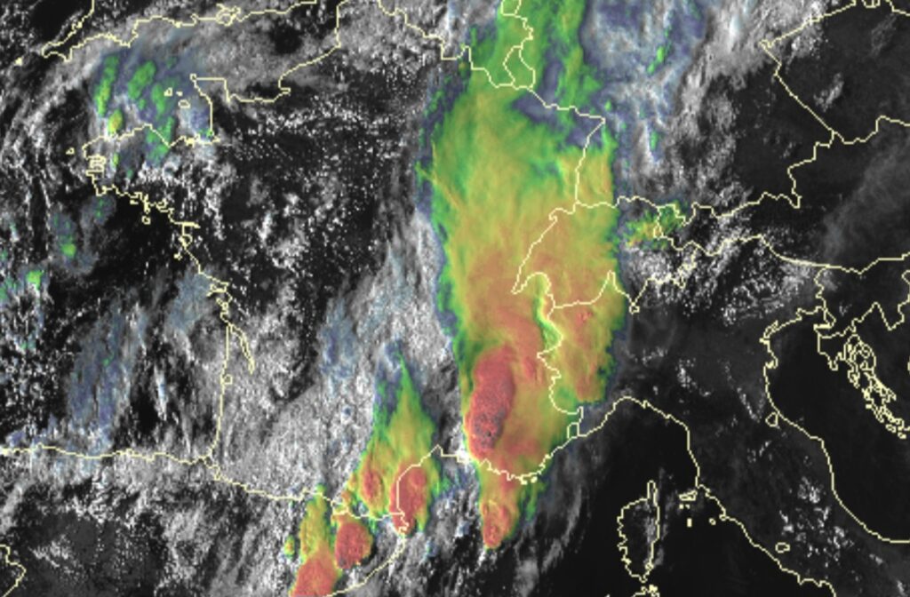 Temporali Francia satellite 21 settembre