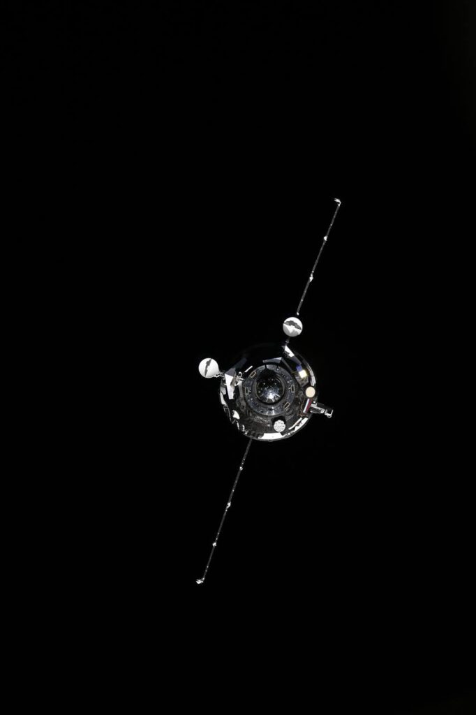 attracco progress iss