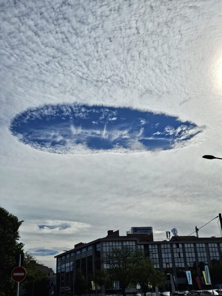 cielo nuvole virga francia