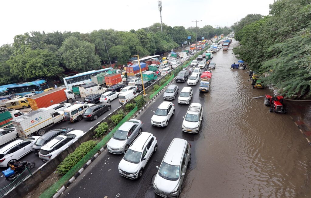 inondazioni delhi india