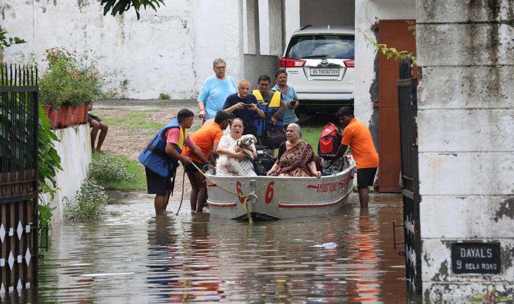 inondazioni delhi india