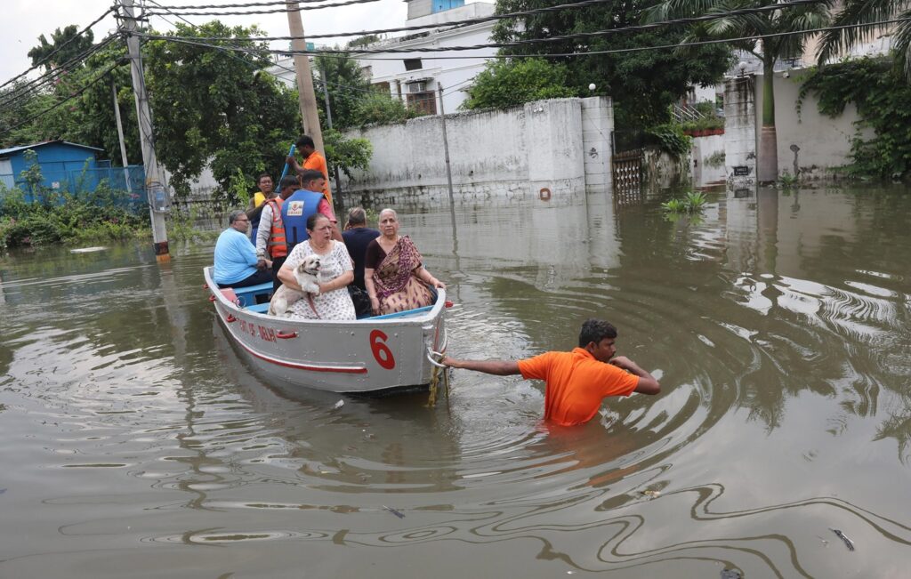 inondazioni delhi india
