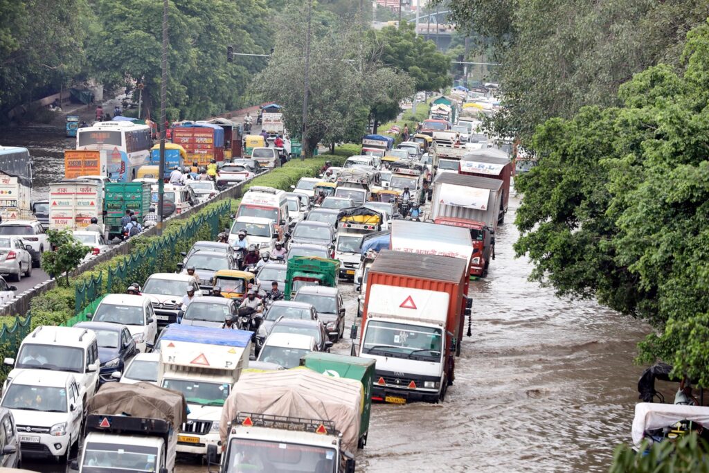 inondazioni delhi india