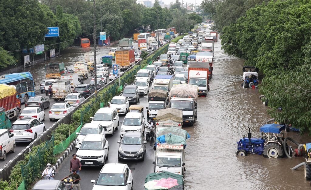 inondazioni delhi india