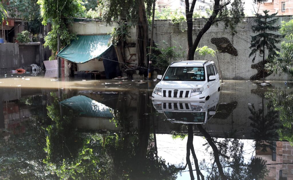 inondazioni delhi india