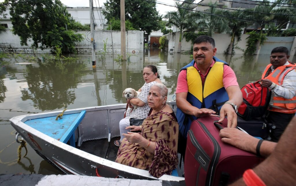 inondazioni delhi india