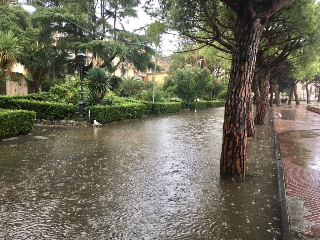 maltempo liguria la spezia lerici allagamenti