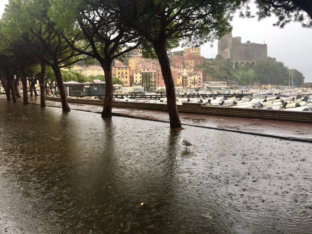 maltempo liguria la spezia lerici allagamenti