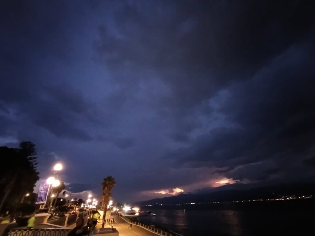 maltempo stretto messina